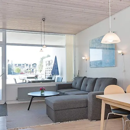 4 Person On A In Apartment Glesborg