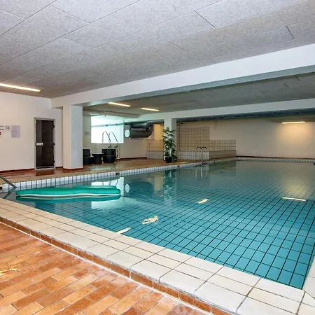 Apartamento 4 Person On A In *