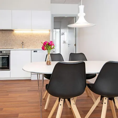 4 Person On A In Apartmán