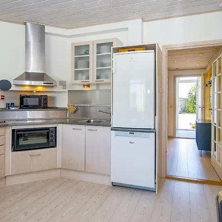 4 Person In * Glesborg